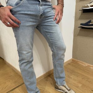 Jean Axel Bleu