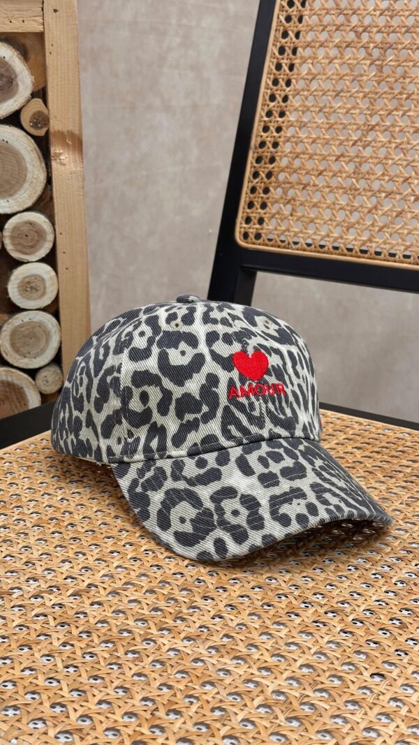Casquette AMOUR Léopard rouge