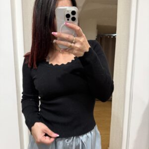 Top Véa noir