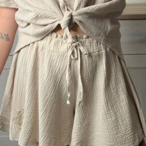Short Léandra